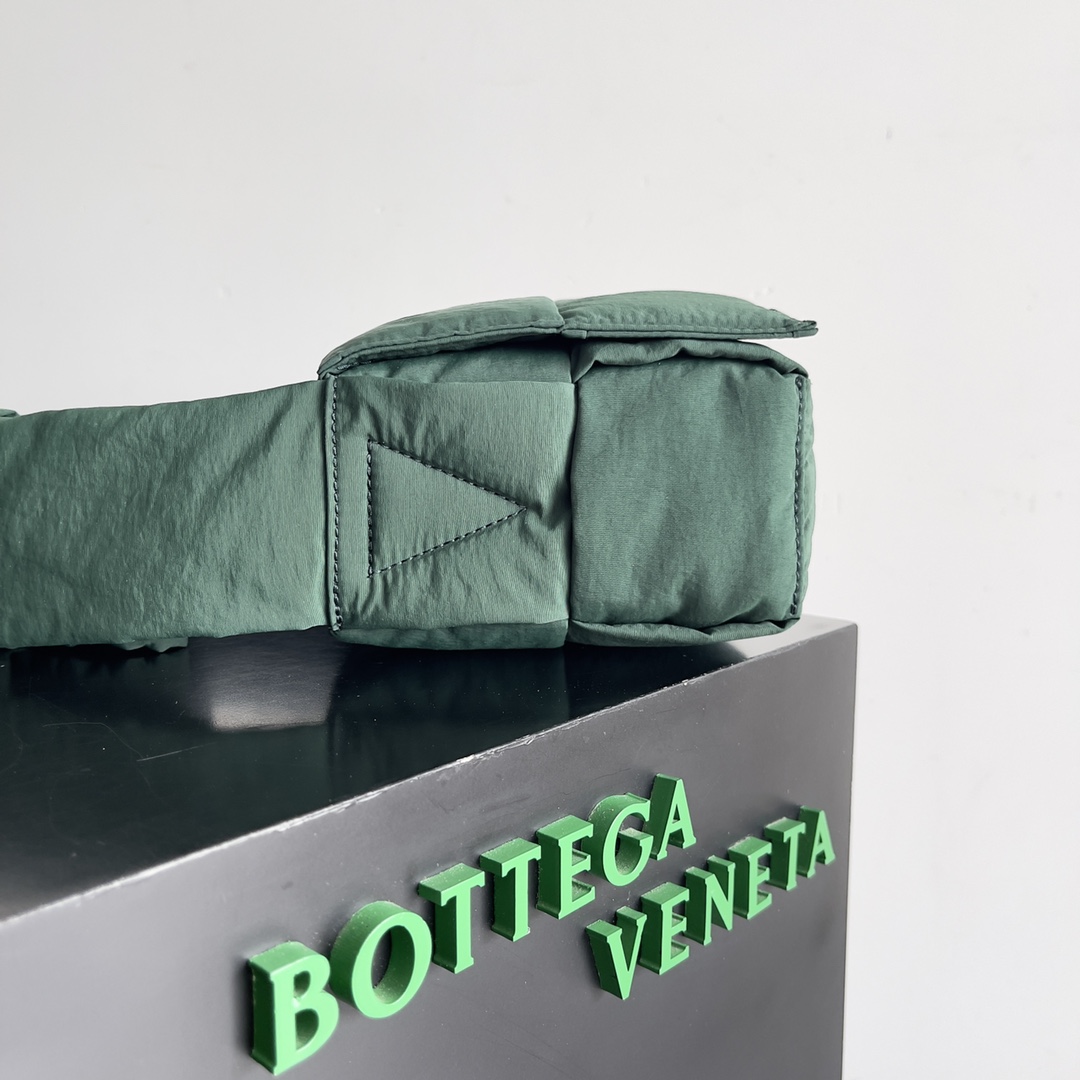 Bottega Veneta Satchel Bags